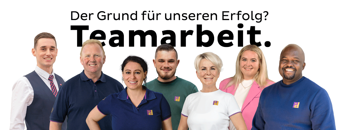 Acht Menschen in unterschiedlicher Berufsbekleidung vor dem Slogan - Der Grund für unseren Erfolg? Teamarbeit